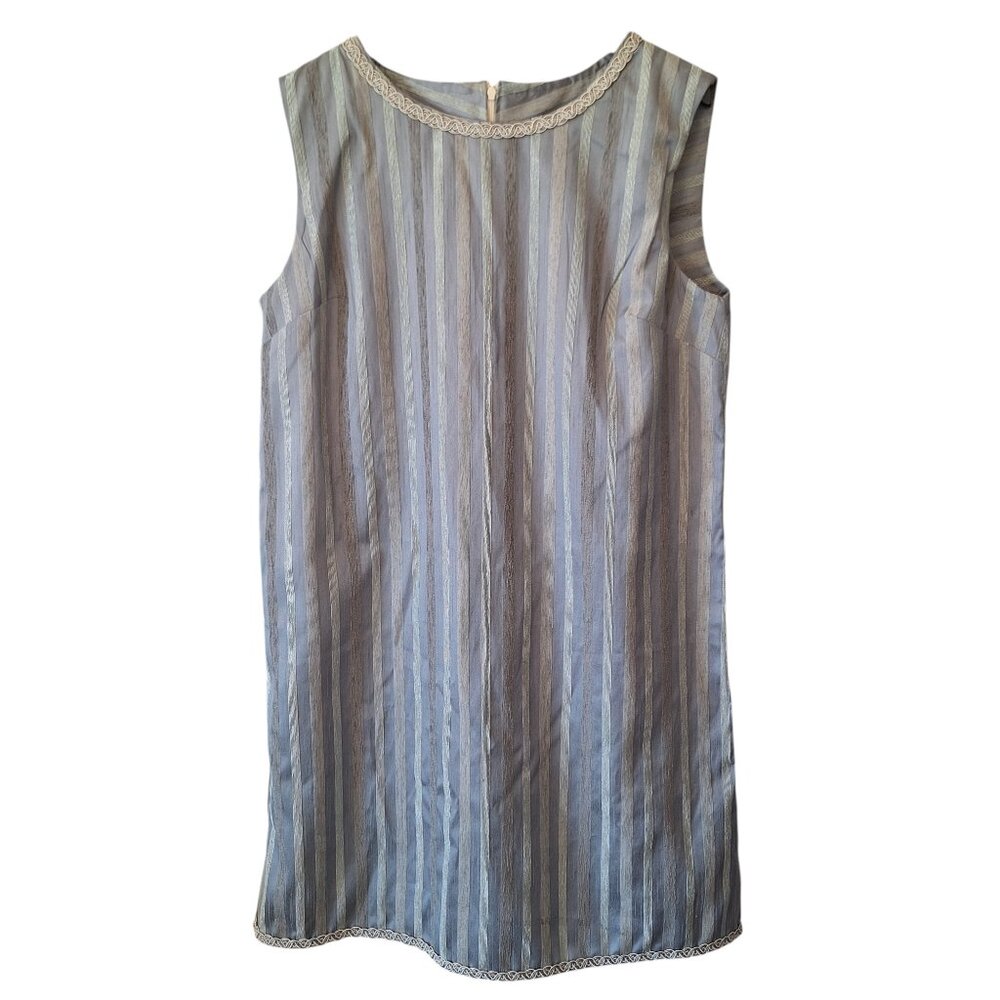 VINTAGE Sleeveless Brocade Dress